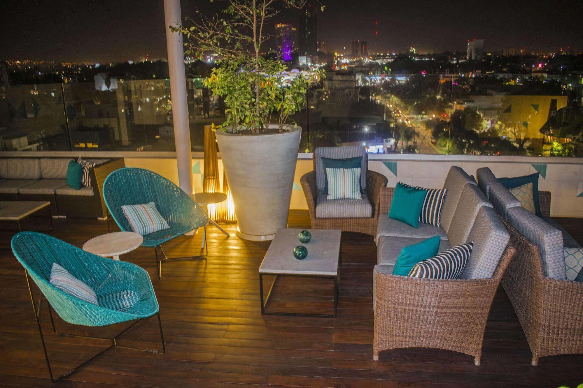 Square Small Luxury Hotel - Providencia Guadalajara Luaran gambar